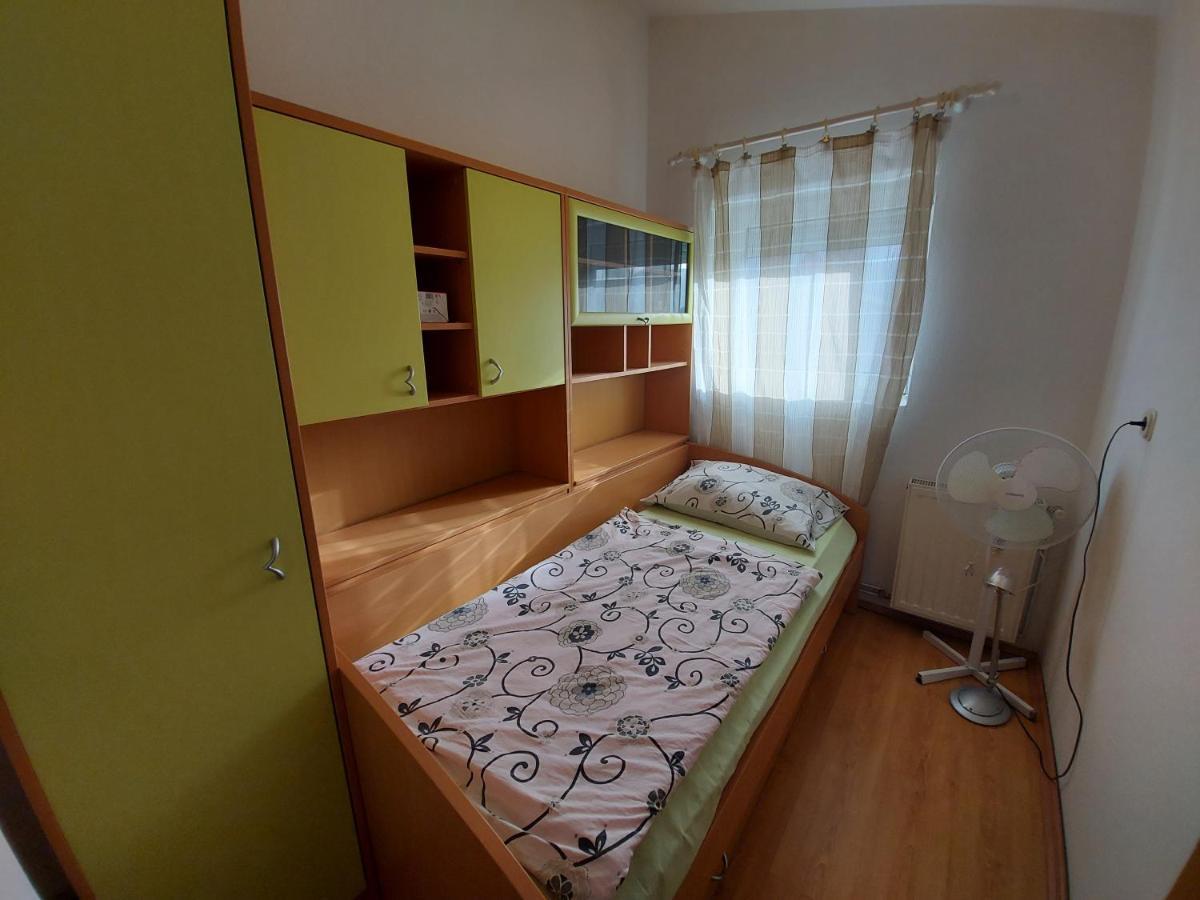 Apartments & Rooms Nensi Baska  Luaran gambar