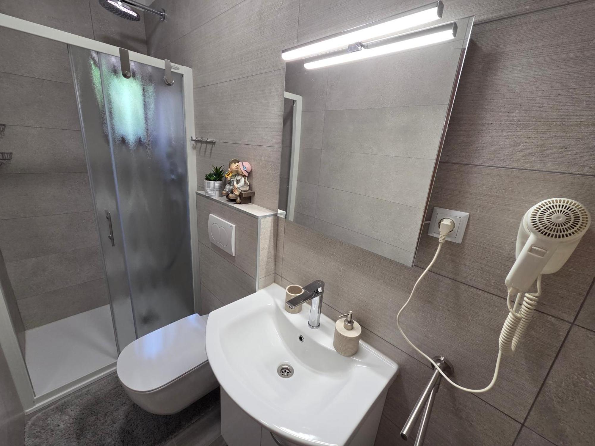 Apartments & Rooms Nensi Baska  Luaran gambar