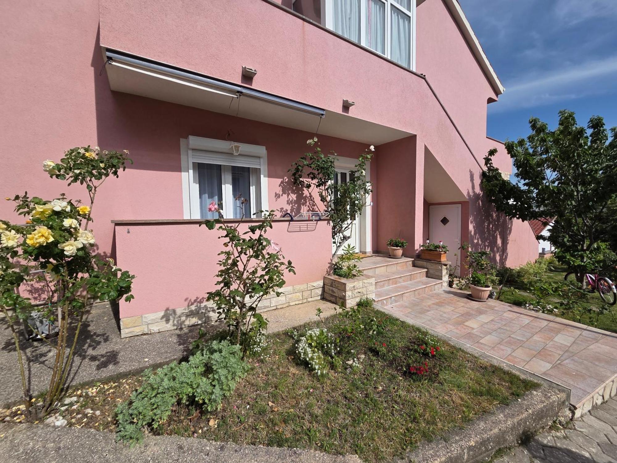 Apartments & Rooms Nensi Baska  Luaran gambar