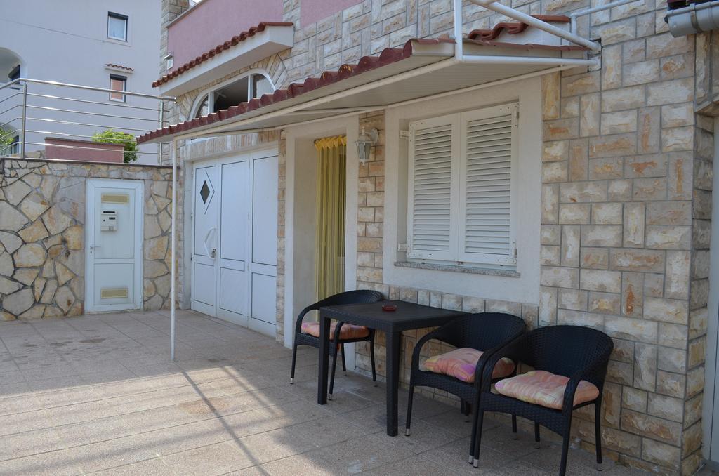 Apartments & Rooms Nensi Baska  Luaran gambar